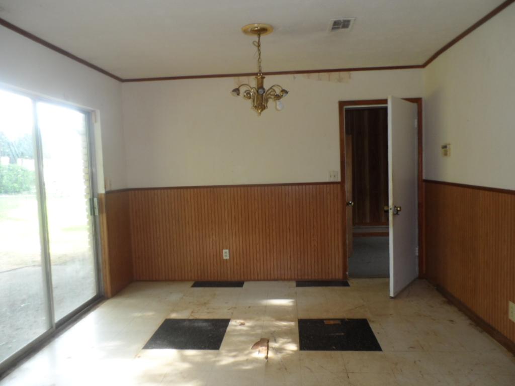 2823 Haddon Dr, Rex, GA 30273 photo 10
