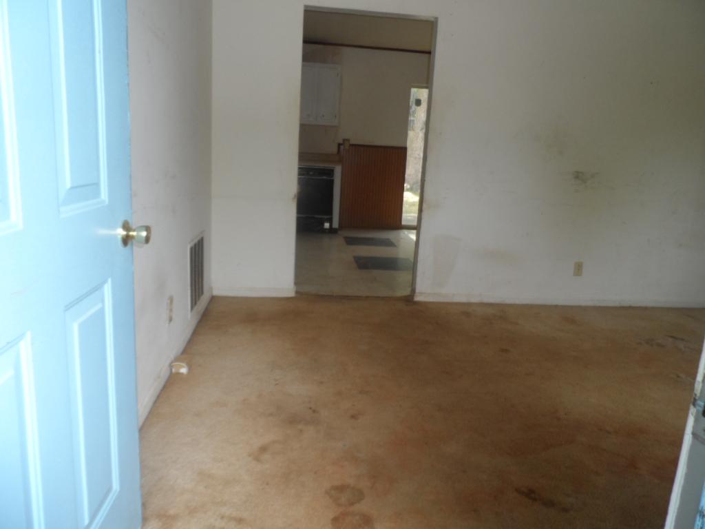 2823 Haddon Dr, Rex, GA 30273 photo 5