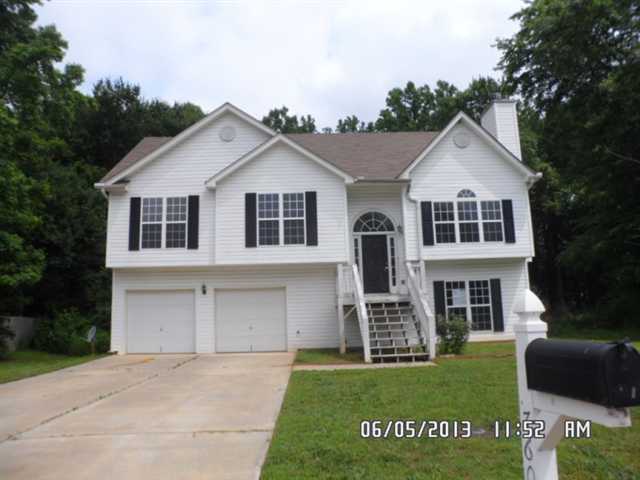 760 Evergreen Dr, Winder, GA 30680 photo 1