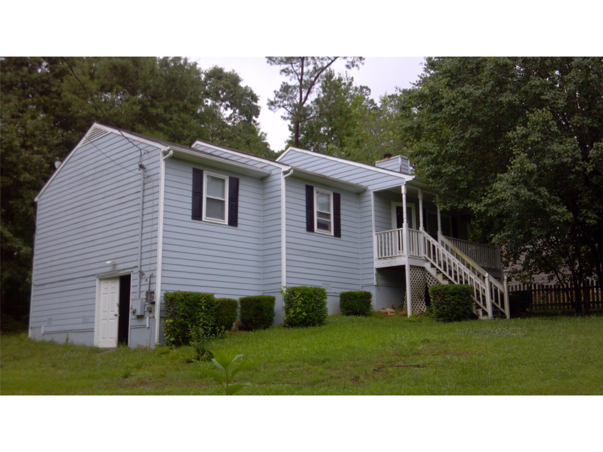 322 Chimney Trace Dr, Winder, GA 30680 photo 1