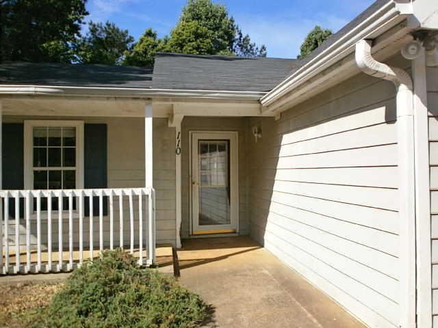 110 Mildred Ln, Covington, GA 30016 photo 3