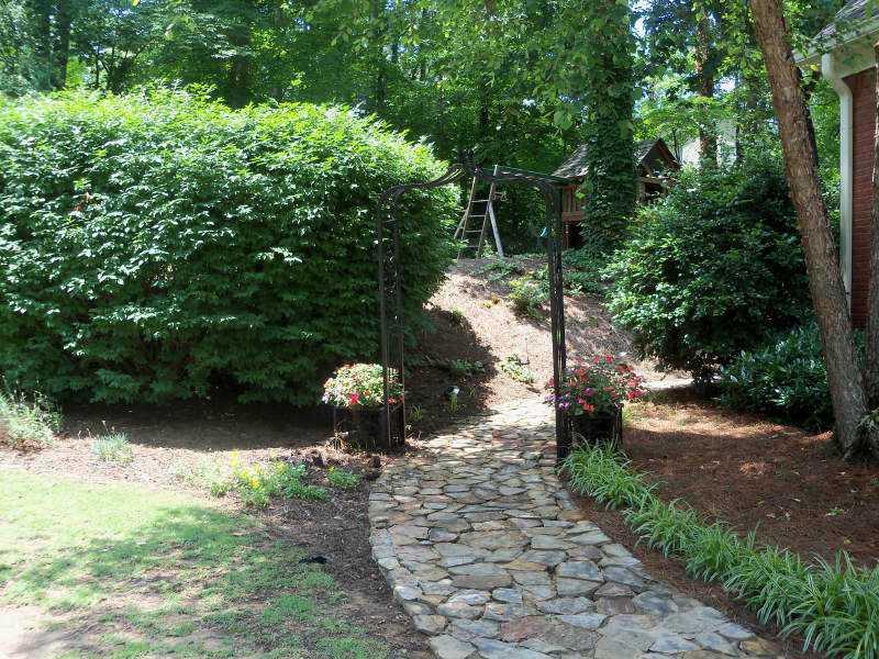 7465 Craigleith Dr, Duluth, GA 30097 photo 2