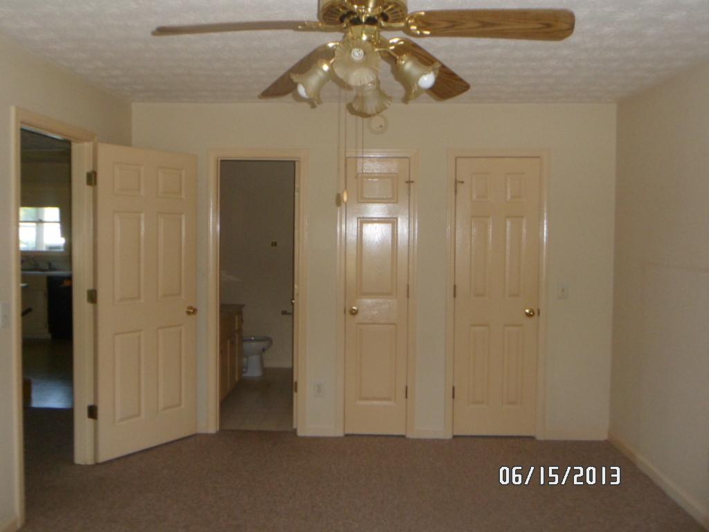 740 Main St, Talmo, GA 30575 photo 5