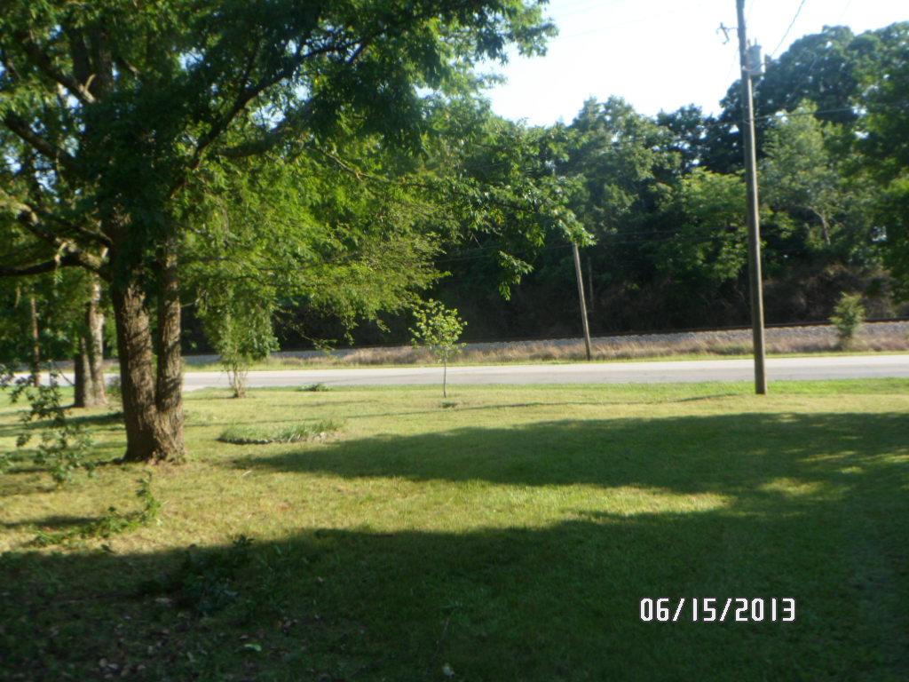 740 Main St, Talmo, GA 30575 photo 3