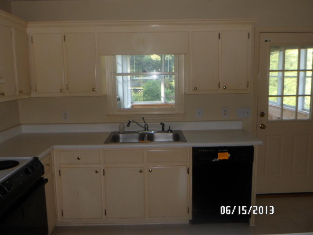 740 Main St, Talmo, GA 30575 photo 9