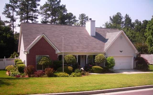 375 Waverly Point Dr, Grayson, GA 30017 photo 1