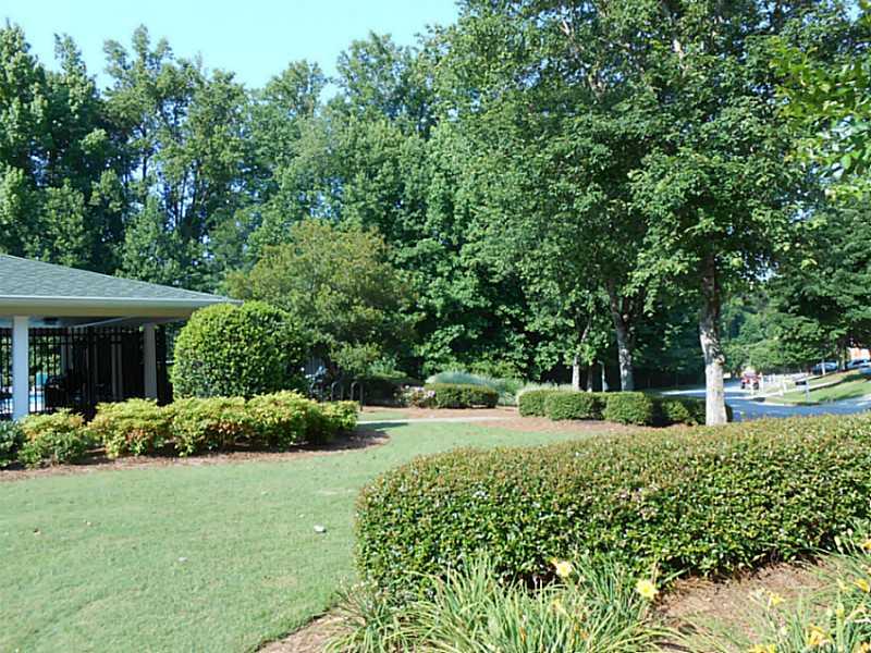 3165 Maple Terrace Dr, Suwanee, GA 30024 photo 19