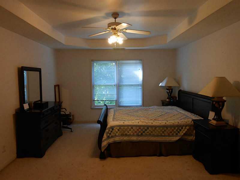 3165 Maple Terrace Dr, Suwanee, GA 30024 photo 4
