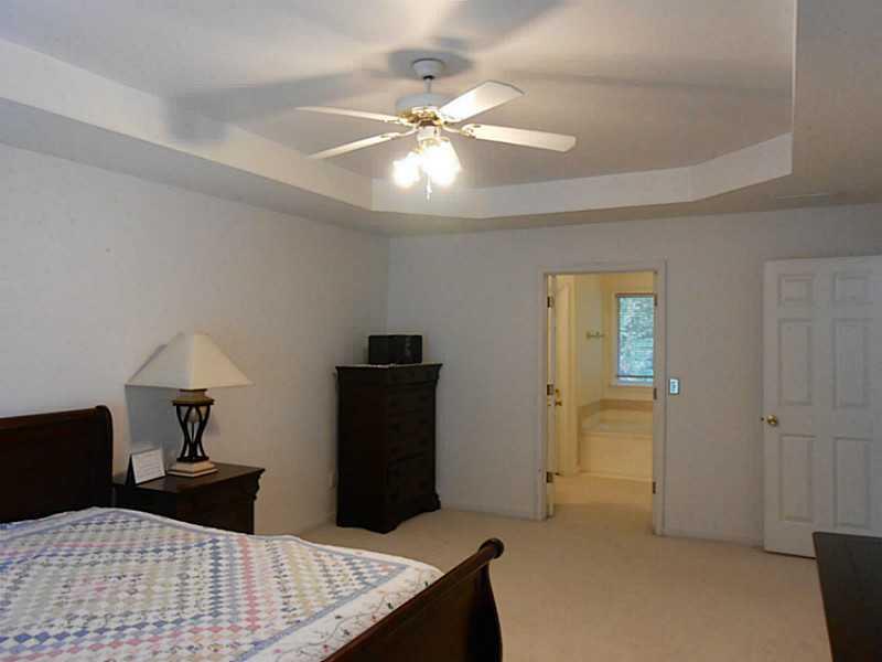 3165 Maple Terrace Dr, Suwanee, GA 30024 photo 8