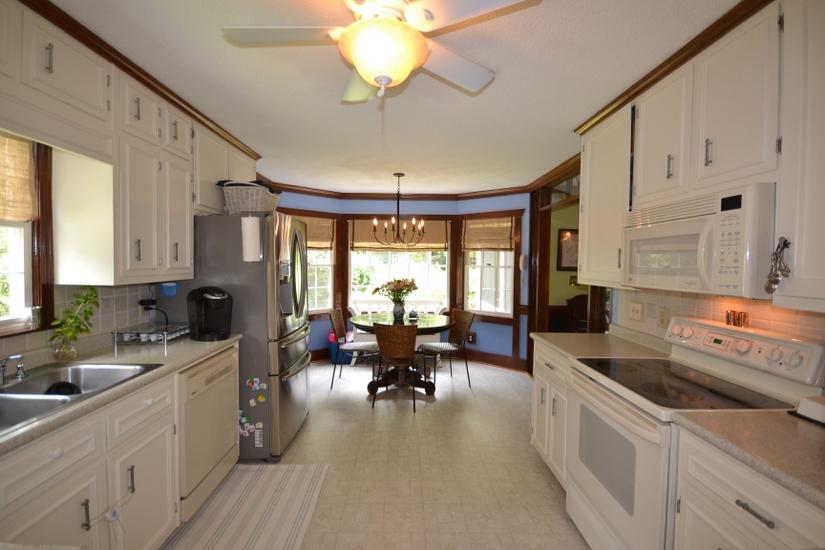 4962 Glenwhite Dr, Duluth, GA 30097 photo 8