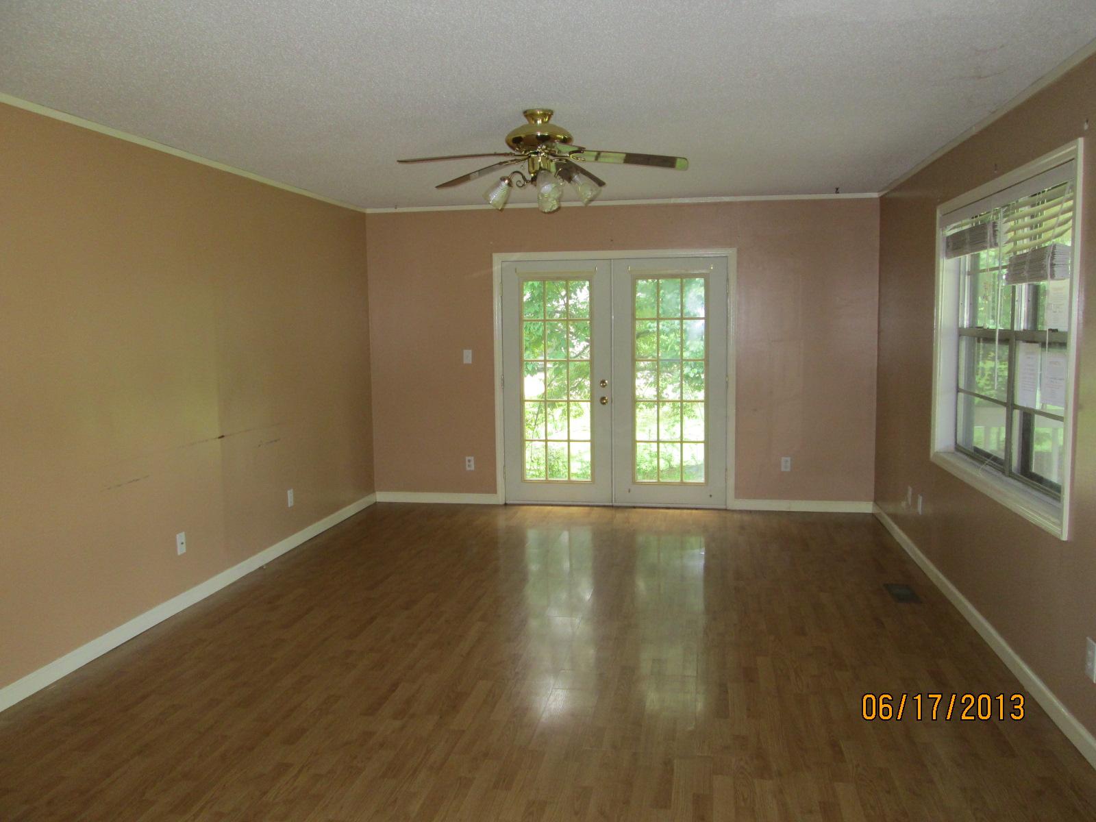 502 Moore Dr, Dalton, GA 30721 photo 2