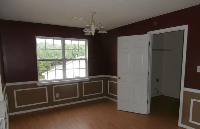 217 Crystal Ct, Hampton, GA 30228 photo 4