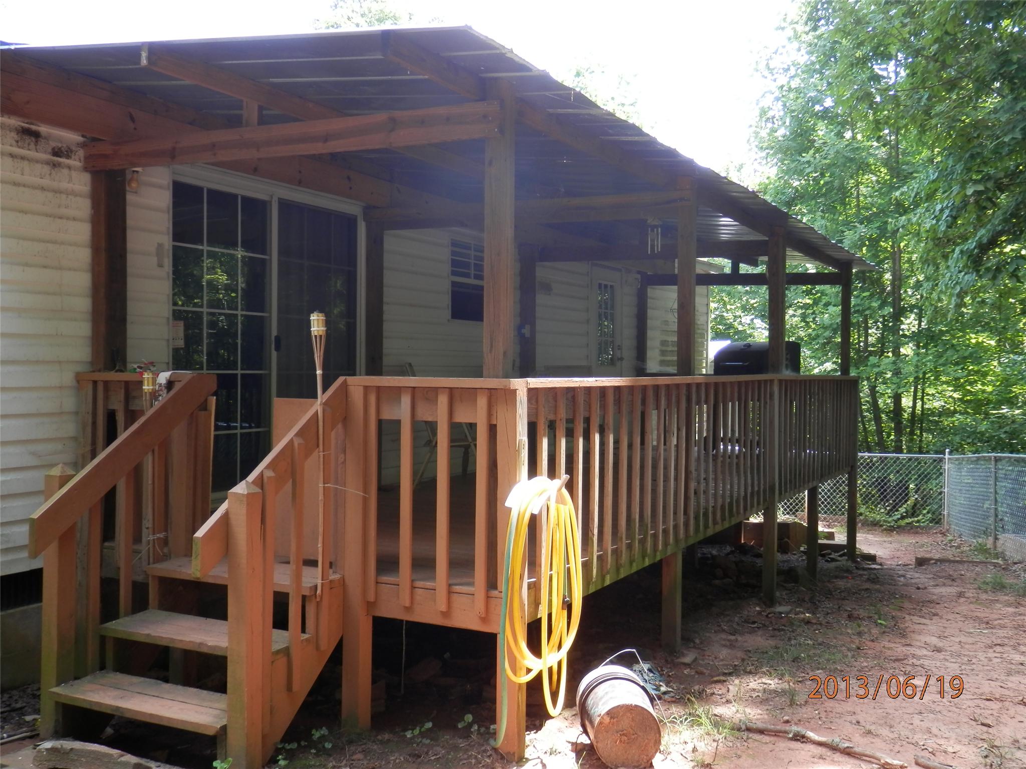 76 Hunters Way, Toccoa, GA 30577 photo 2