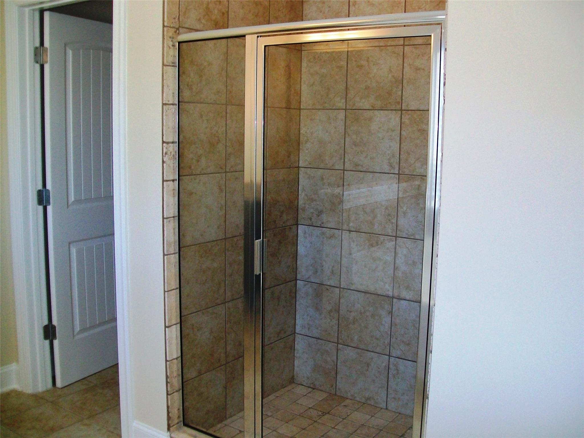 921 Damson Trl, Hampton, GA 30228 photo 16