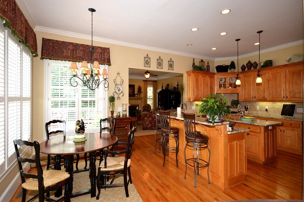 2503 Thurleston Ln, Duluth, GA 30097 photo 4