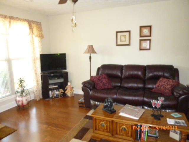 508 Bridgette Blvd, Lagrange, GA 30241 photo 2