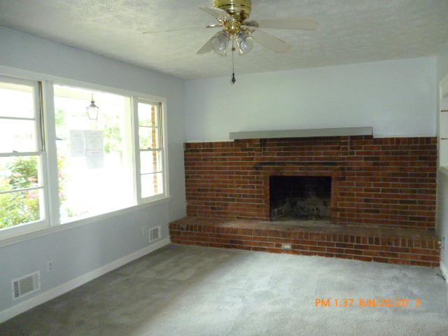 6522 Menlo Way, Rex, GA 30273 photo 3