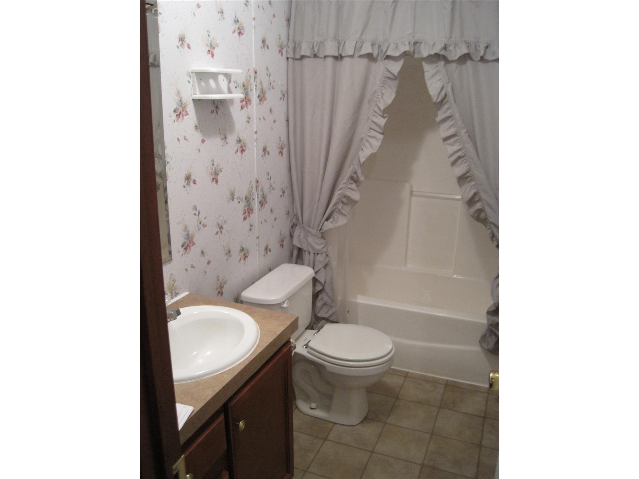 93 Pine Ridge Ln, White, GA 30184 photo 15