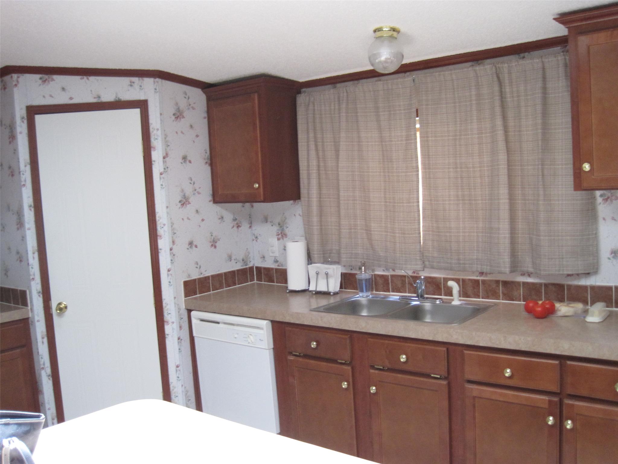 93 Pine Ridge Ln, White, GA 30184 photo 19