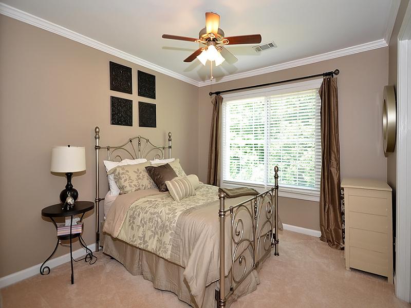 490 Ruby Forest Pkwy, Suwanee, GA 30024 photo 18