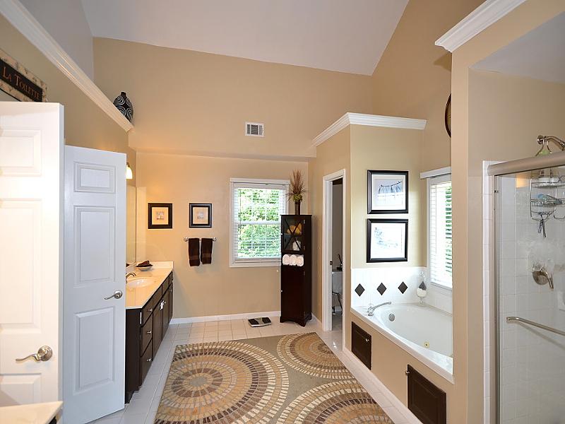 490 Ruby Forest Pkwy, Suwanee, GA 30024 photo 16