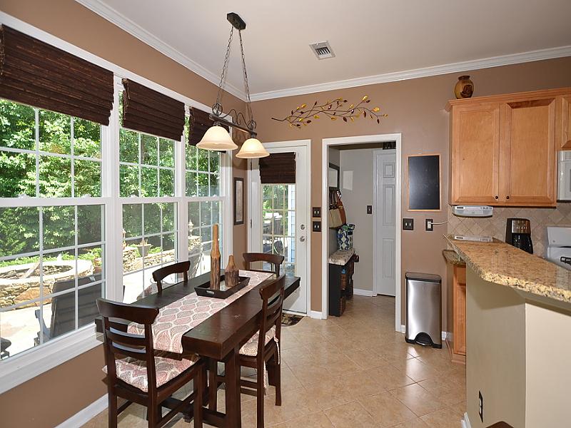 490 Ruby Forest Pkwy, Suwanee, GA 30024 photo 9
