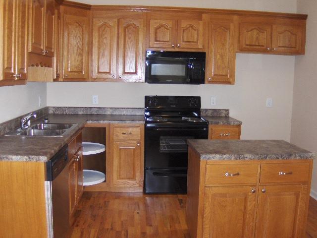 1046 Hazel St, Macon, GA 31201 photo 4