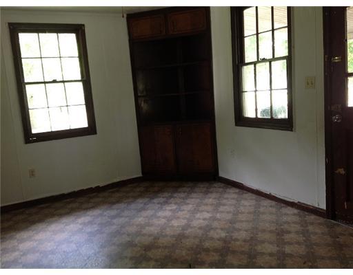 105 Old Stillwell Rd, Springfield, GA 31329 photo 2