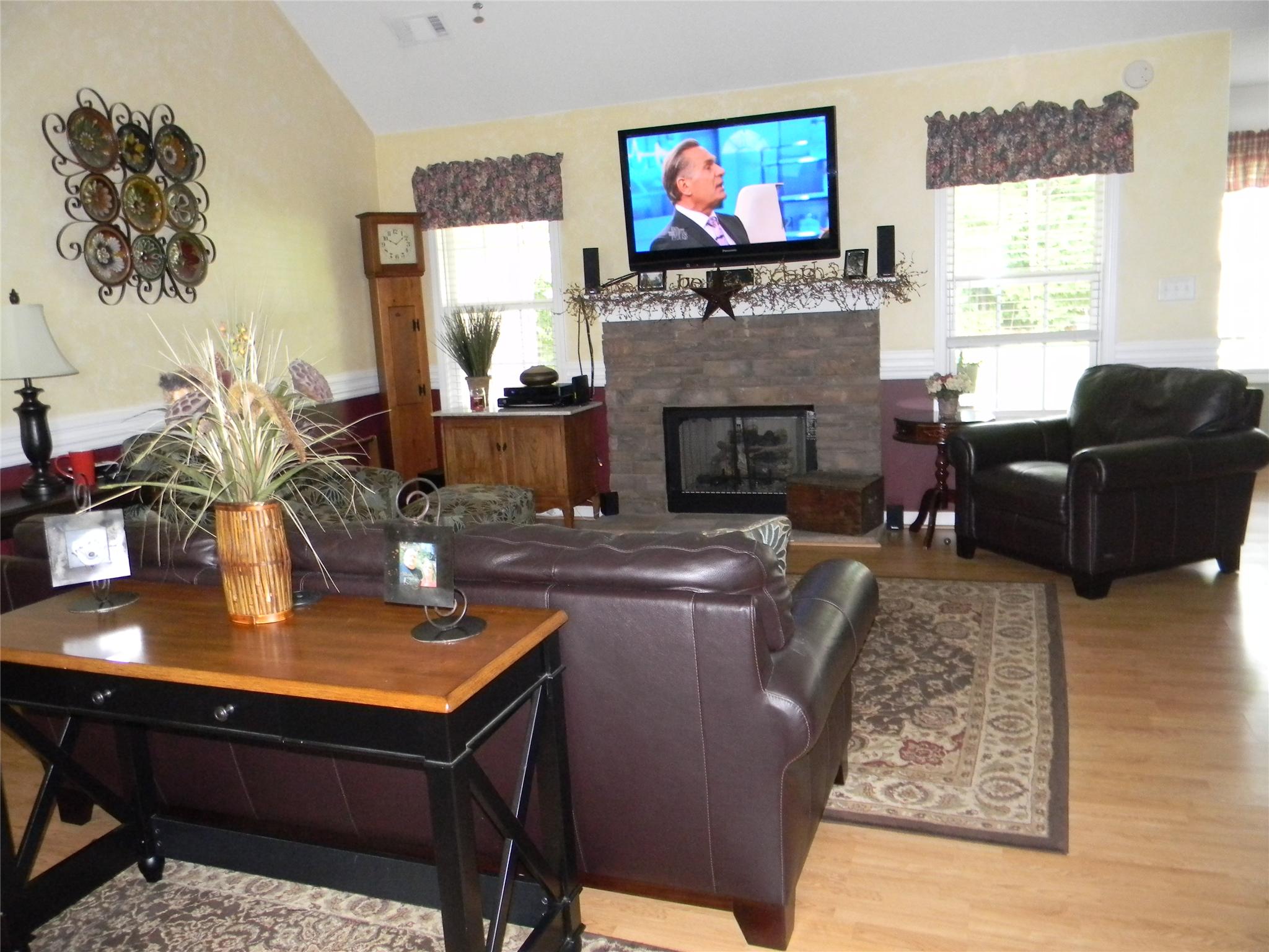 562 Mckenzie Rd, Milner, GA 30257 photo 5