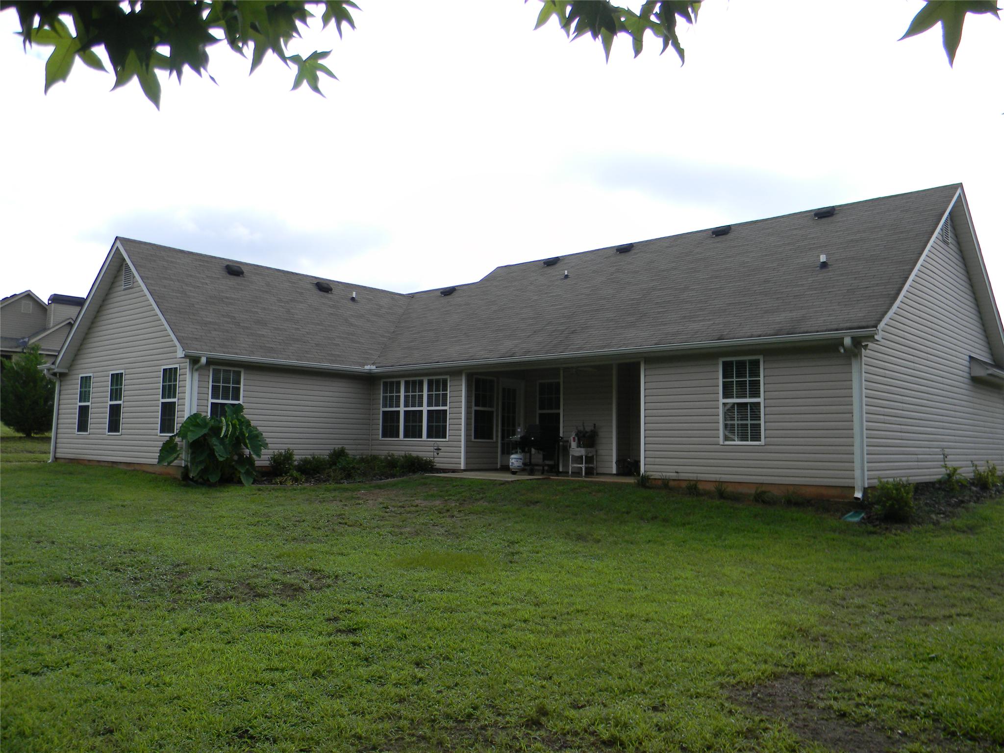 562 Mckenzie Rd, Milner, GA 30257 photo 3