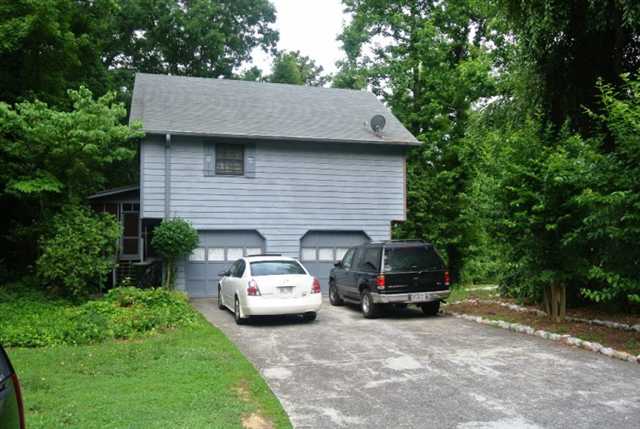 2608 Scalpem Ct, Duluth, GA 30096 photo 2