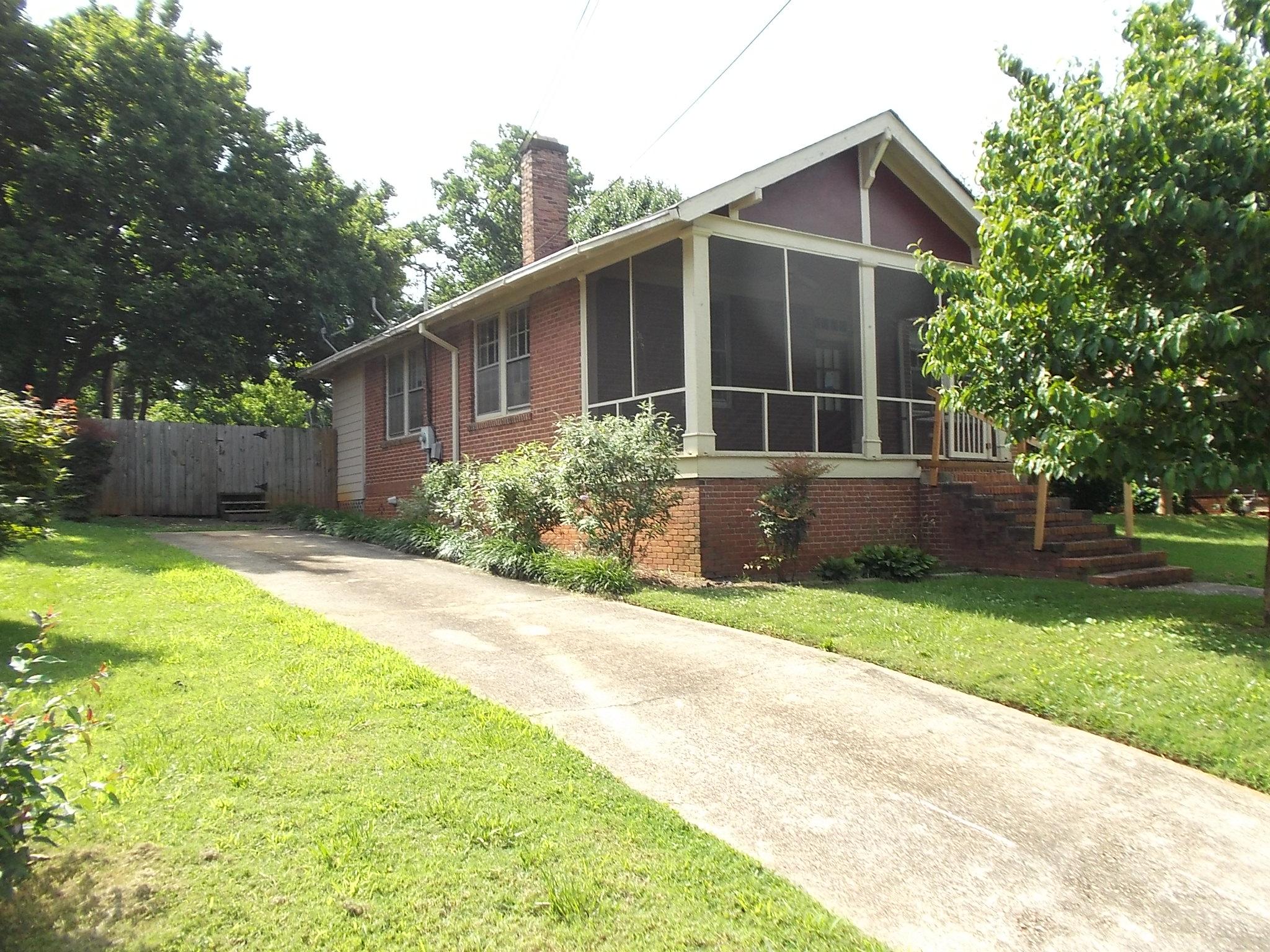 4 C Ave, Gainesville, GA 30504 photo 2