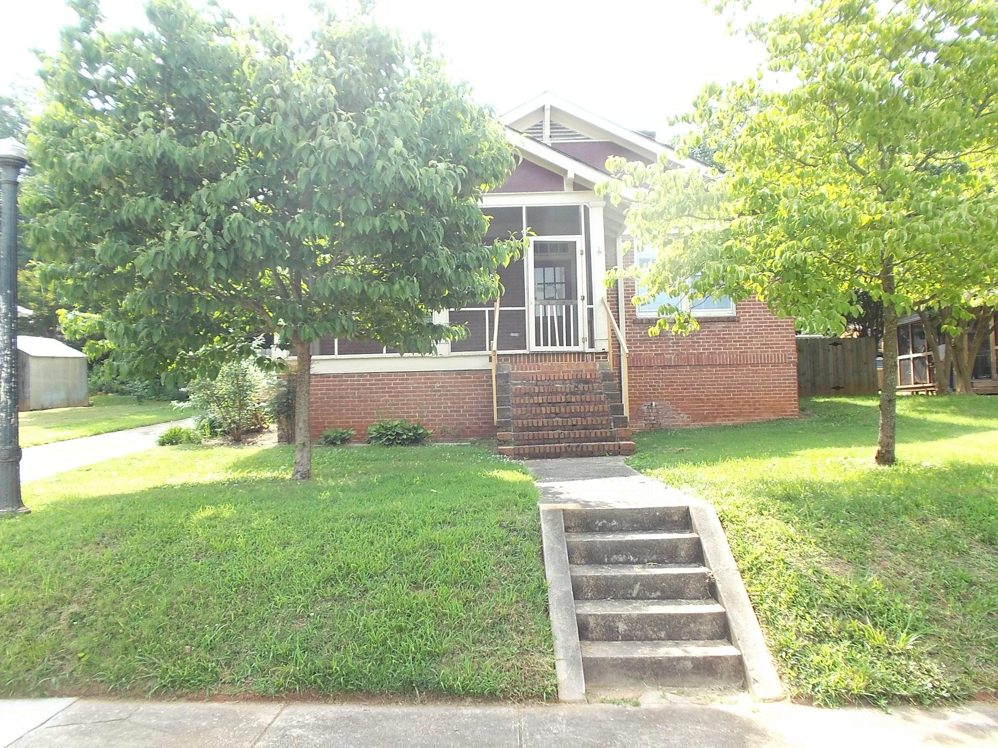 4 C Ave, Gainesville, GA 30504 photo 1