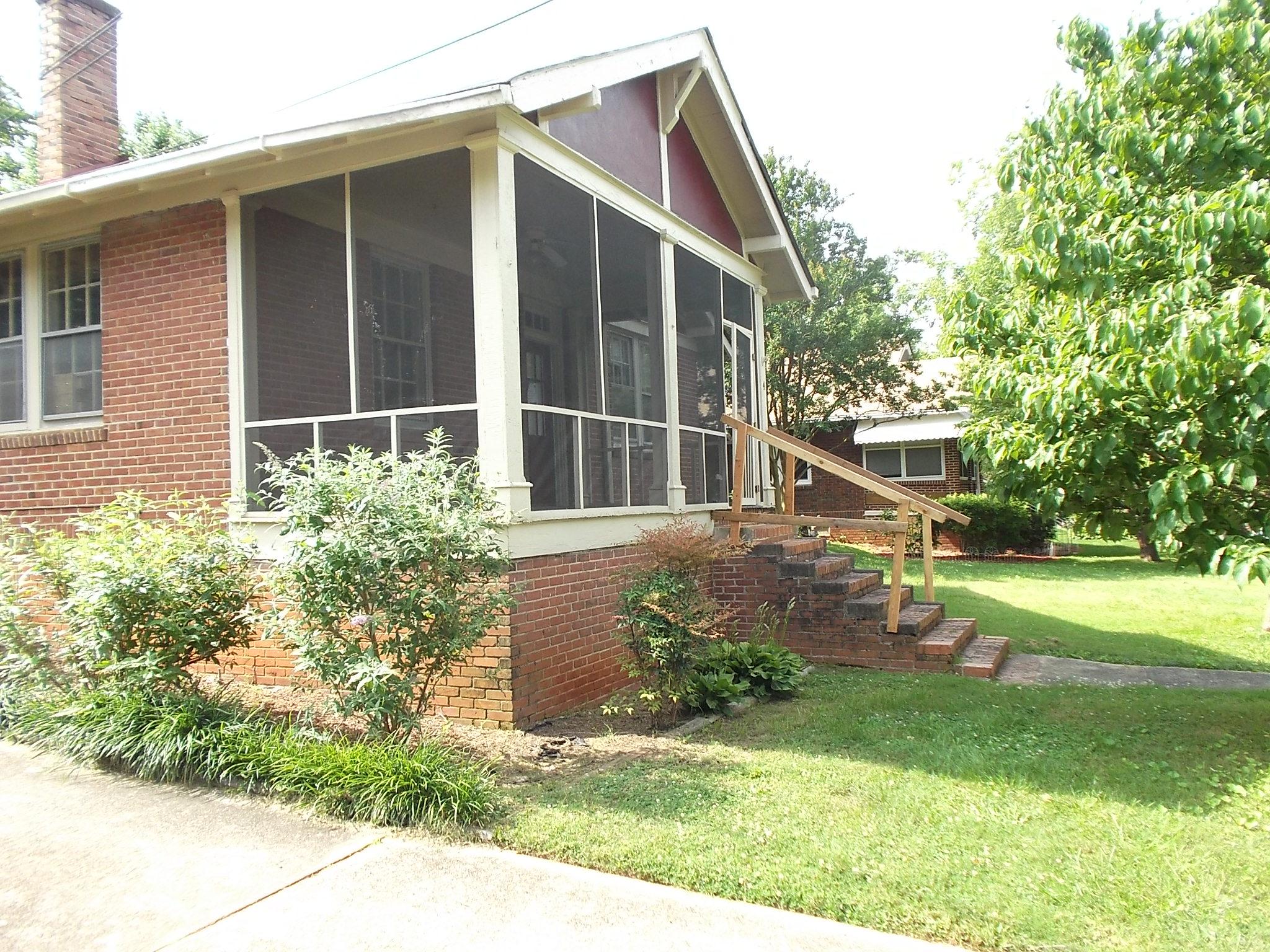 4 C Ave, Gainesville, GA 30504 photo 3