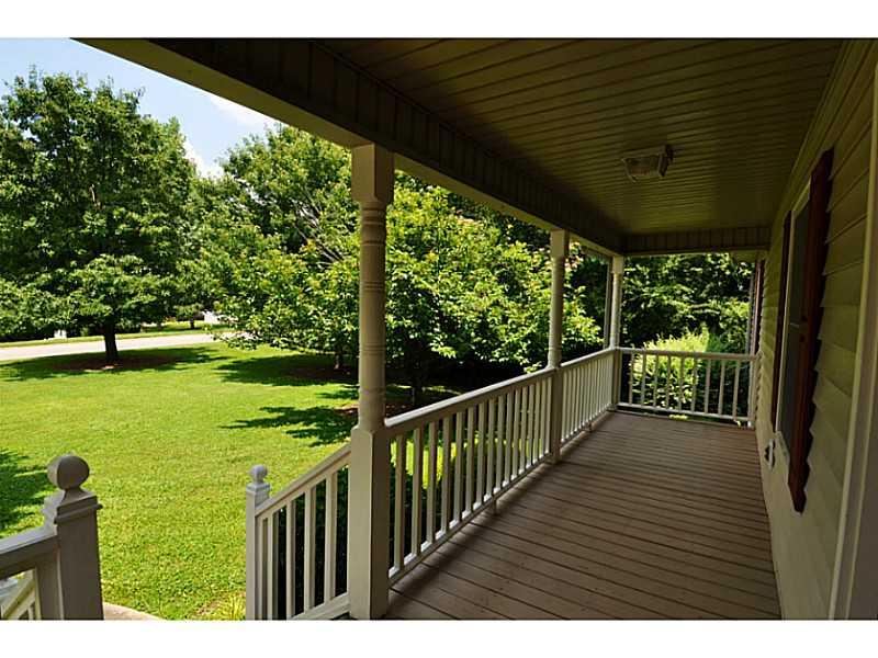 3934 Pointe N, Gainesville, GA 30506 photo 4