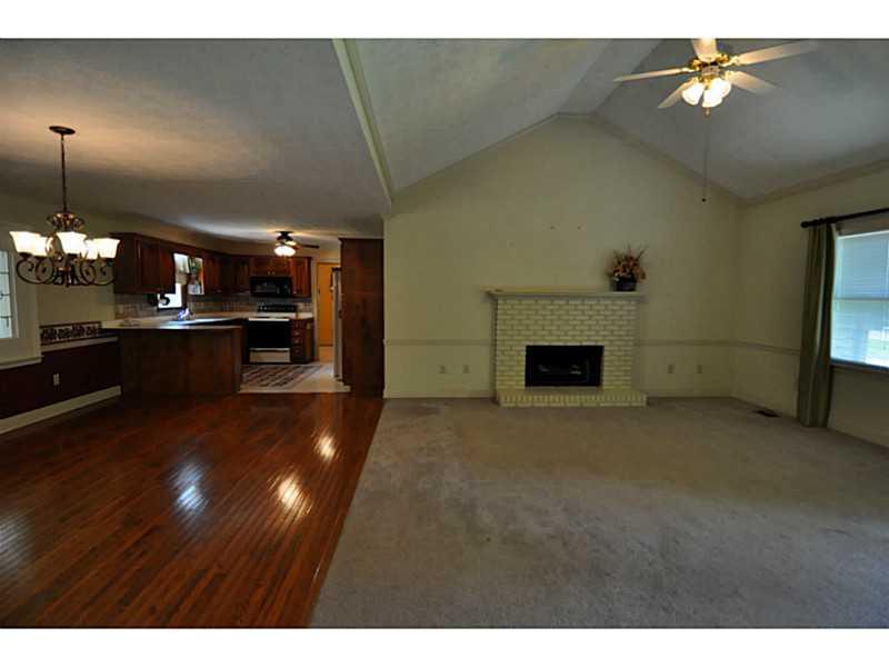 3934 Pointe N, Gainesville, GA 30506 photo 11