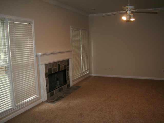345 Radcliffe Trce, Covington, GA 30016 photo 2