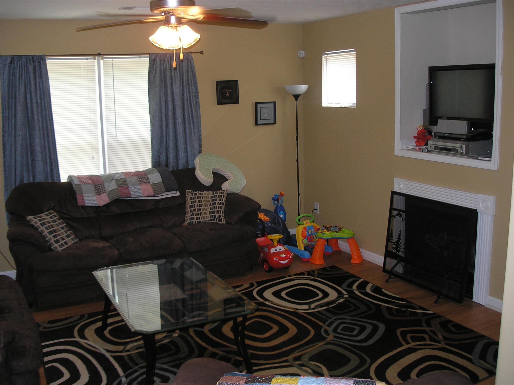 55 Carver Dr, Covington, GA 30014 photo 4