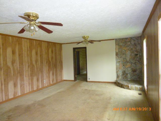 2859 Bartley Rd, Lagrange, GA 30240 photo 4