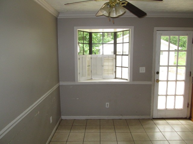 3126 Caliente Ln, Rex, GA 30273 photo 6