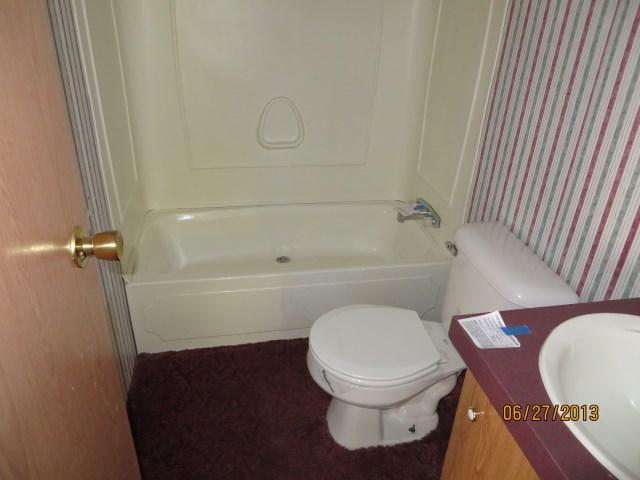1446 N Hicks Rd, Toccoa, GA 30577 photo 6