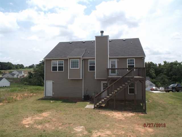 968 Haymon Dr, Winder, GA 30680 photo 2