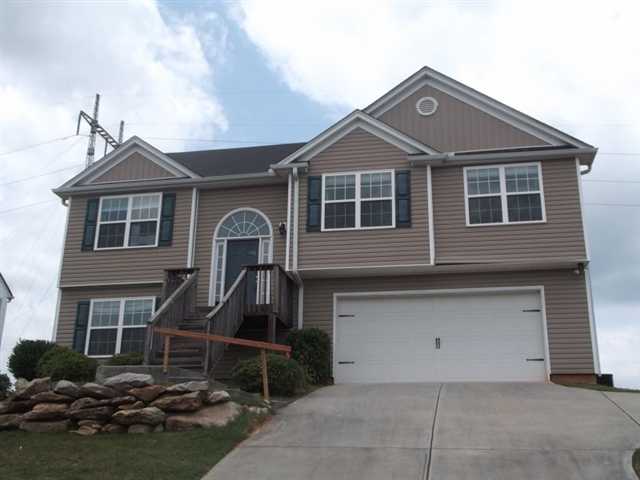 968 Haymon Dr, Winder, GA 30680 photo 1