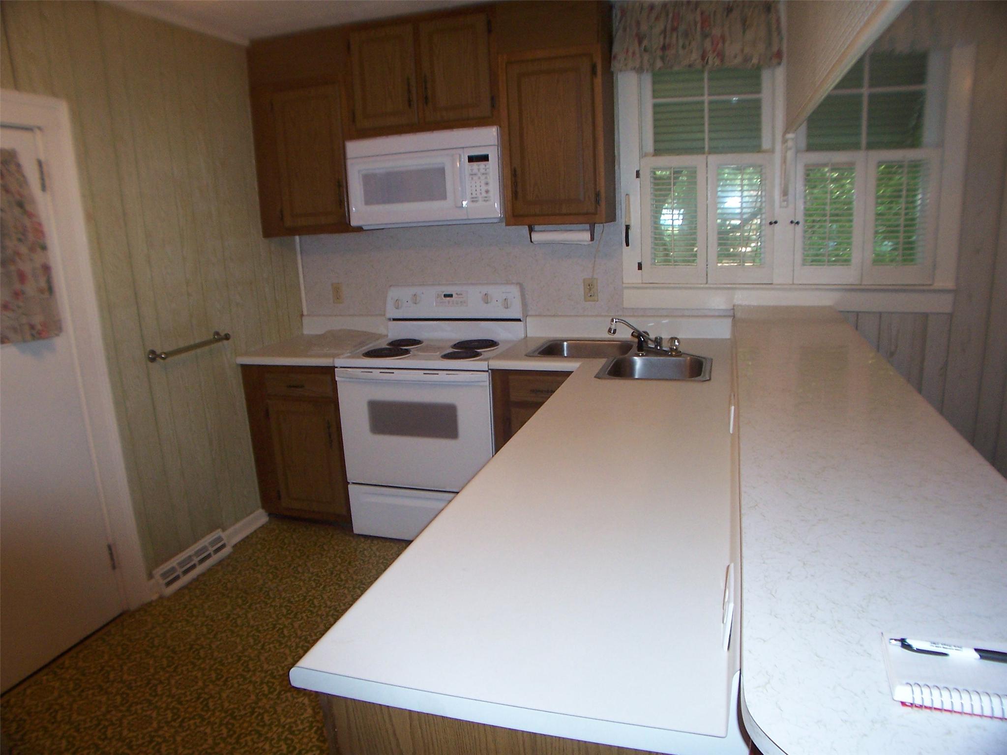 1103 Elm St, Lagrange, GA 30240 photo 9