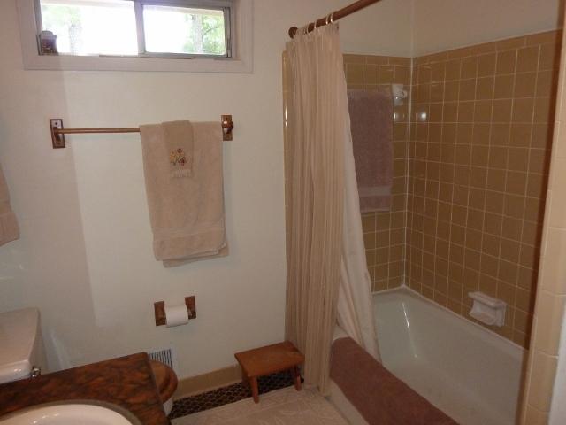 1661 Eldonlas Ct, Stone Mountain, GA 30087 photo 16
