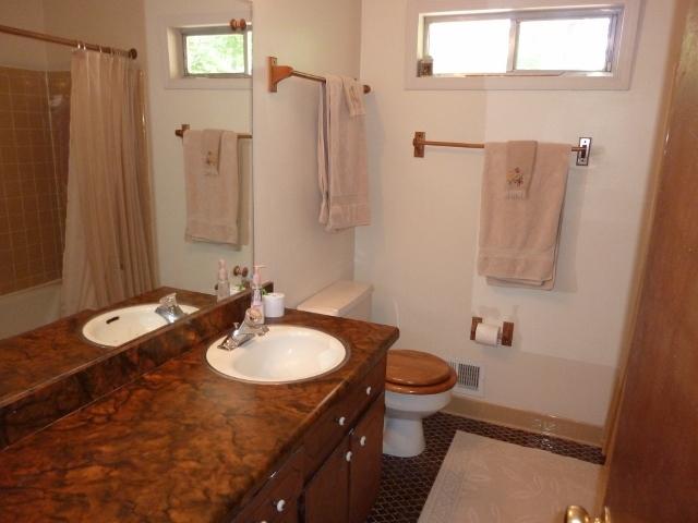 1661 Eldonlas Ct, Stone Mountain, GA 30087 photo 22