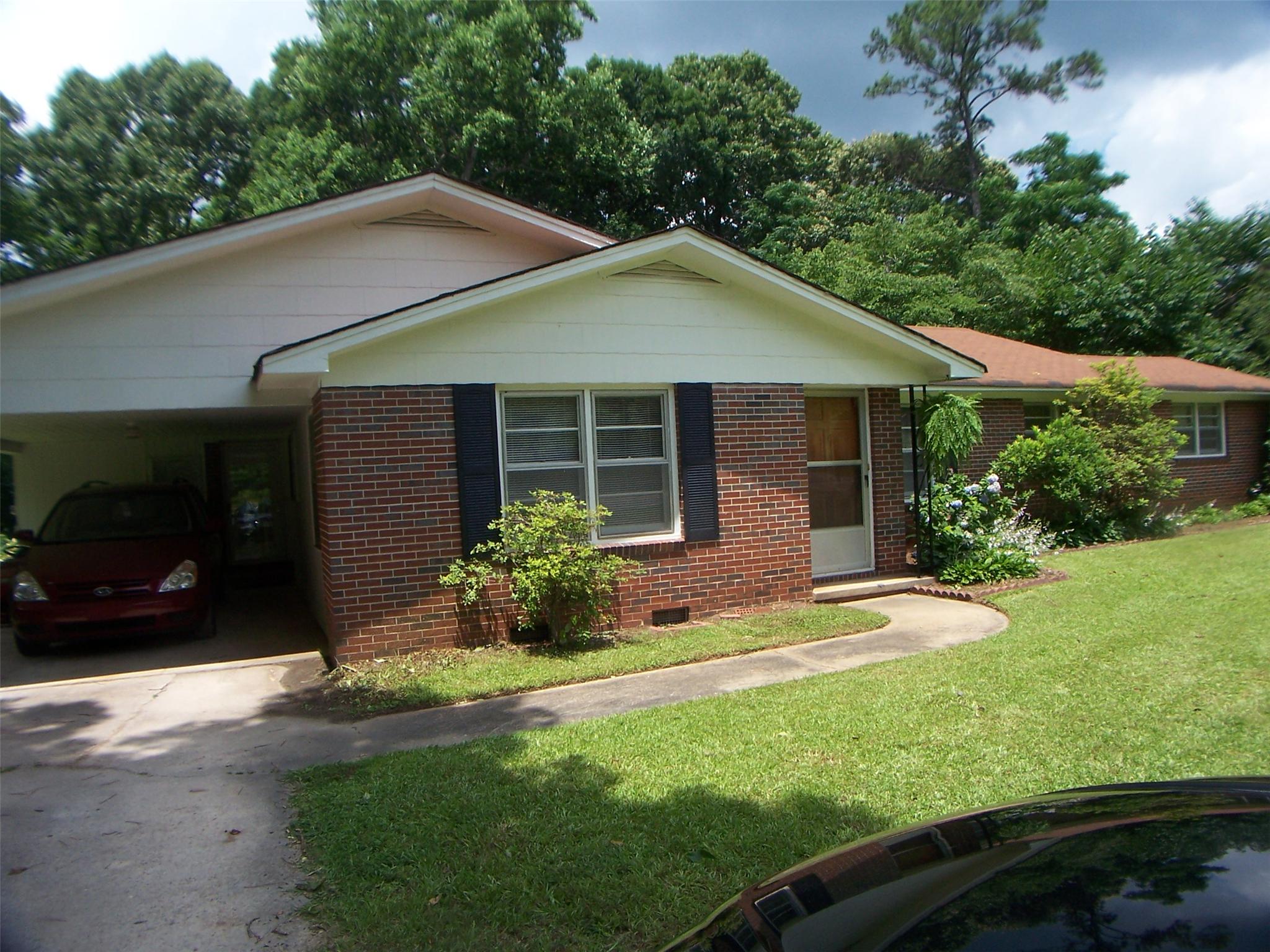 3044 Roanoke Rd, Lagrange, GA 30240 photo 2
