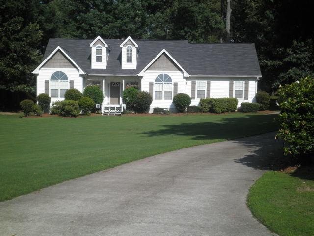 115 Queens Ct, Tyrone, GA 30290 photo 1