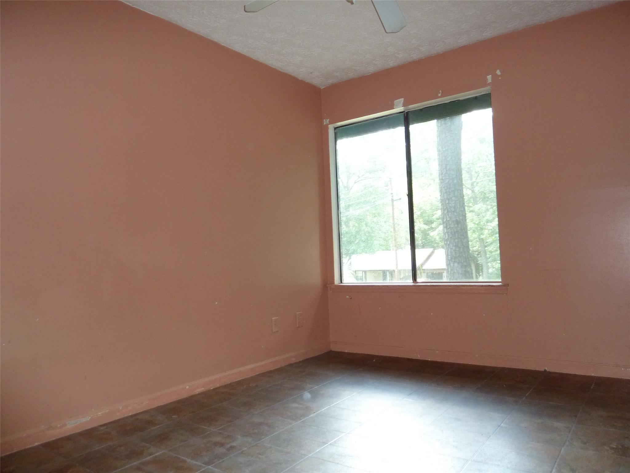 2881 Panther Ct, Rex, GA 30273 photo 6