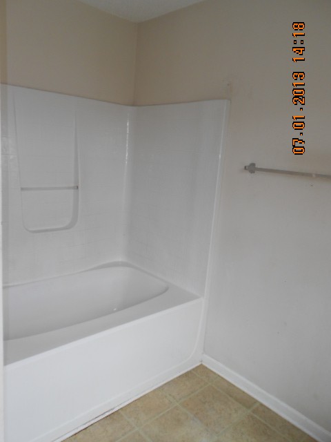 3308 Waggoner Trl, Rex, GA 30273 photo 12